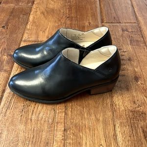 Hush Puppies Black Leather Sienna Shootie